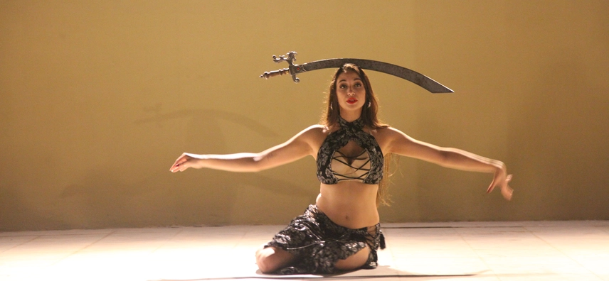 Desert Safari With BBQ Dinner-7